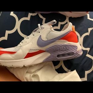 Nike women’s AirMaxs Excee